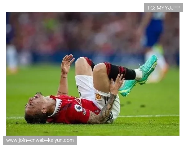 阿贾克斯—安东尼速度突破后一脚低射 阿贾克斯—安东尼速度突破后一脚低射