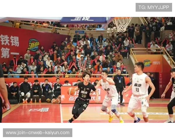 激烈角逐：季后赛席位最终花落谁家？，季后赛好嗨紧张又刺激