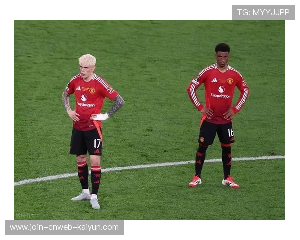 曼联内部会议曝光！多名球员对战术不满